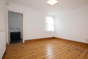 Photo 7- click for photo gallery